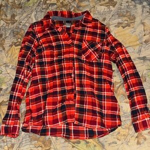 Women’s Plaid Button Up Shirt